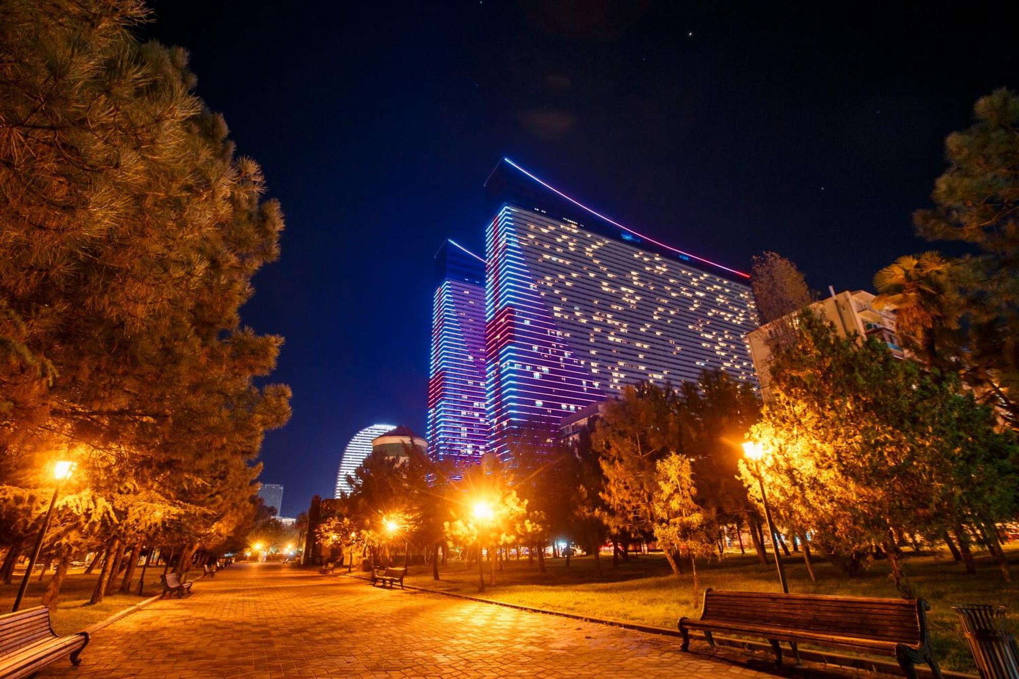Panorama Batumi Beach Resort Екстериор снимка