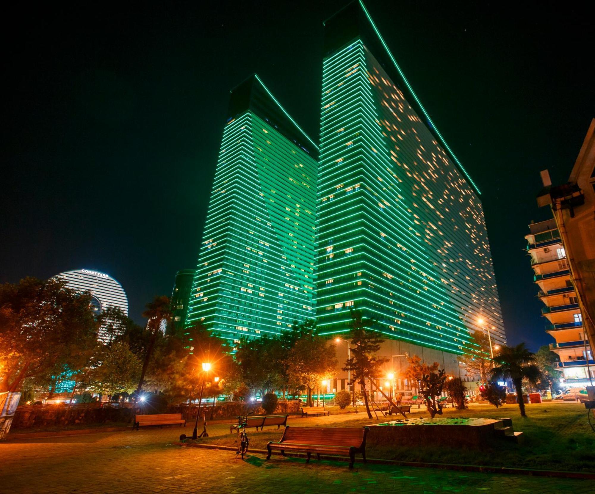 Panorama Batumi Beach Resort Екстериор снимка