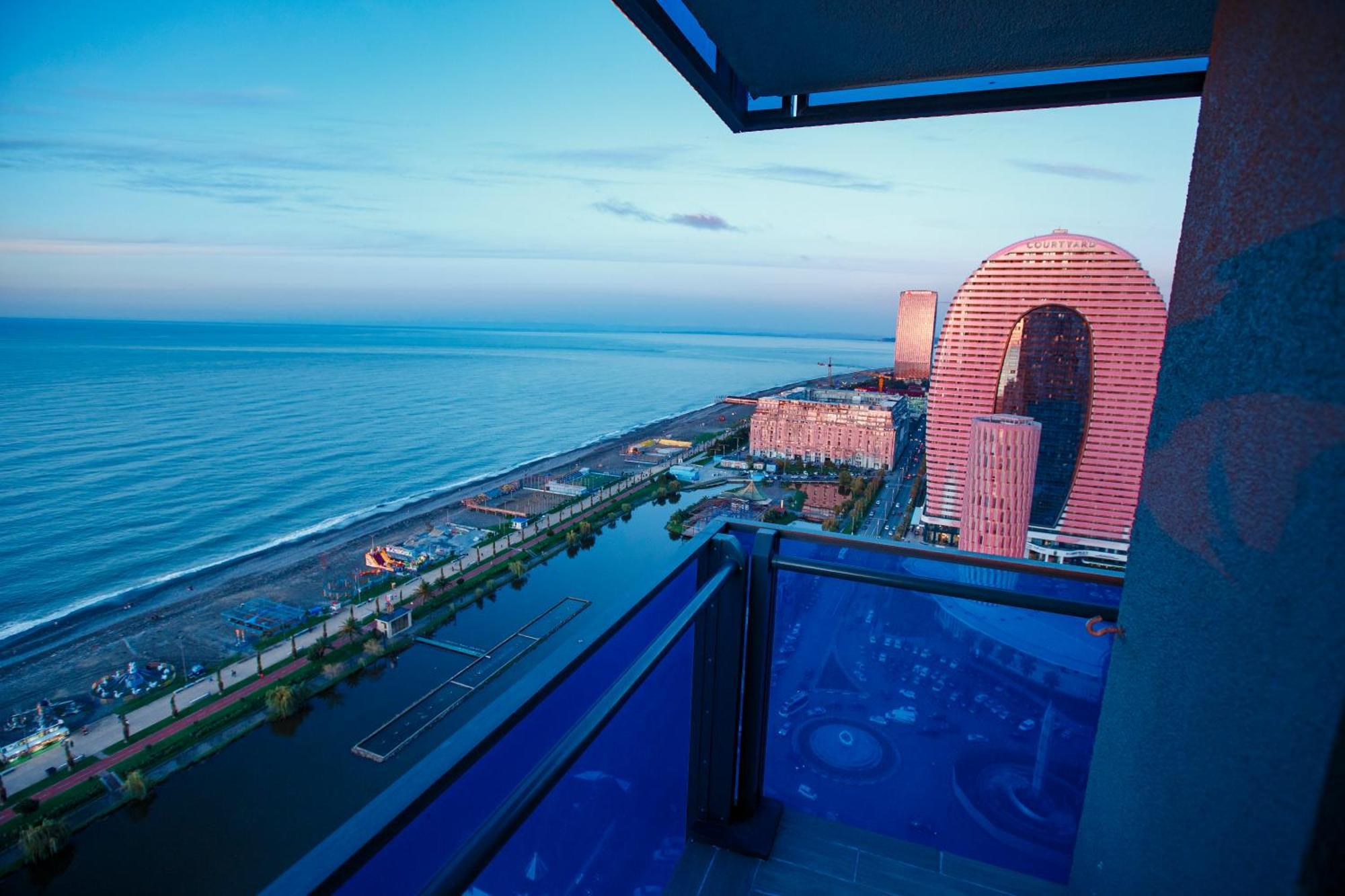 Panorama Batumi Beach Resort Екстериор снимка