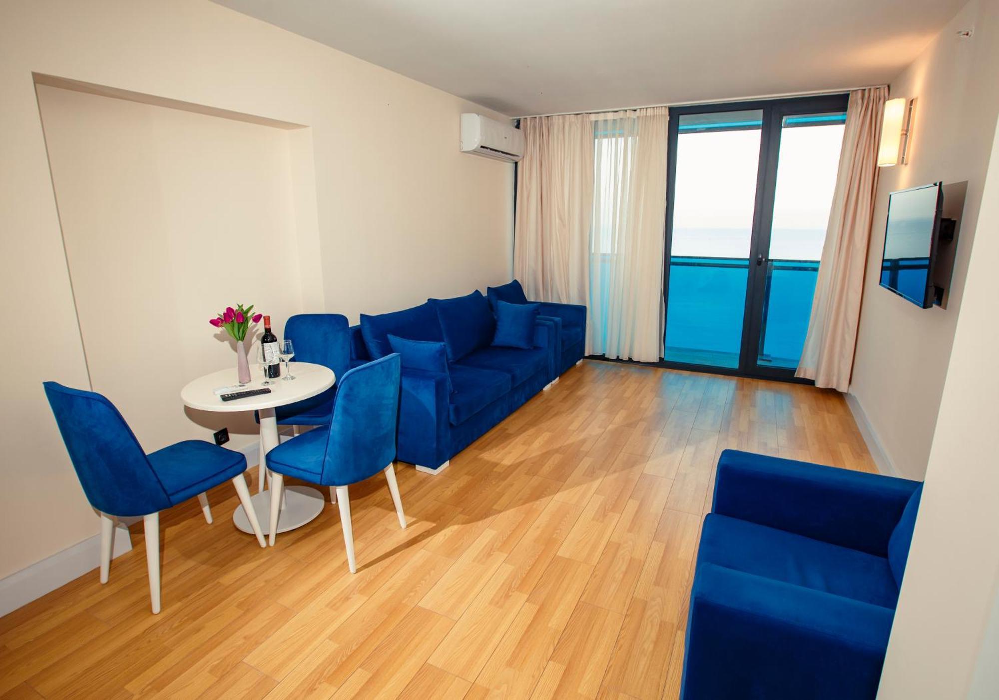 Panorama Batumi Beach Resort Екстериор снимка